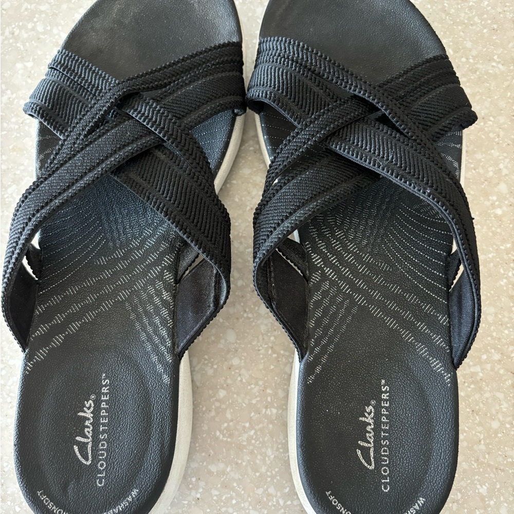 Clark’s Cloidsteppers Sandals